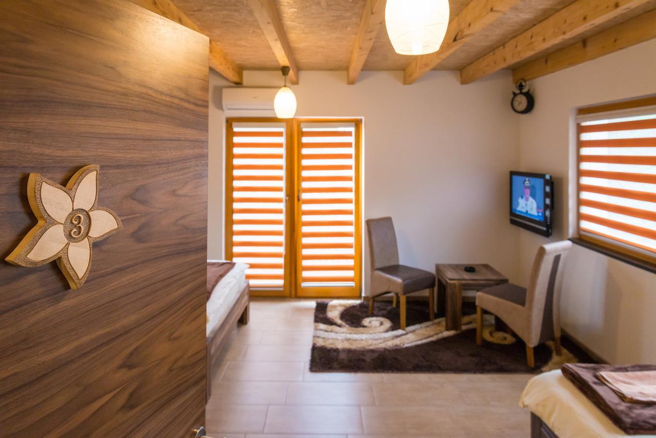 Motel Orhideja Donji Vakuf Exteriér fotografie