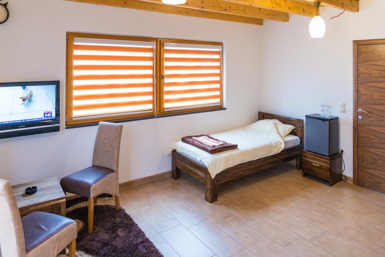 Motel Orhideja Donji Vakuf Exteriér fotografie