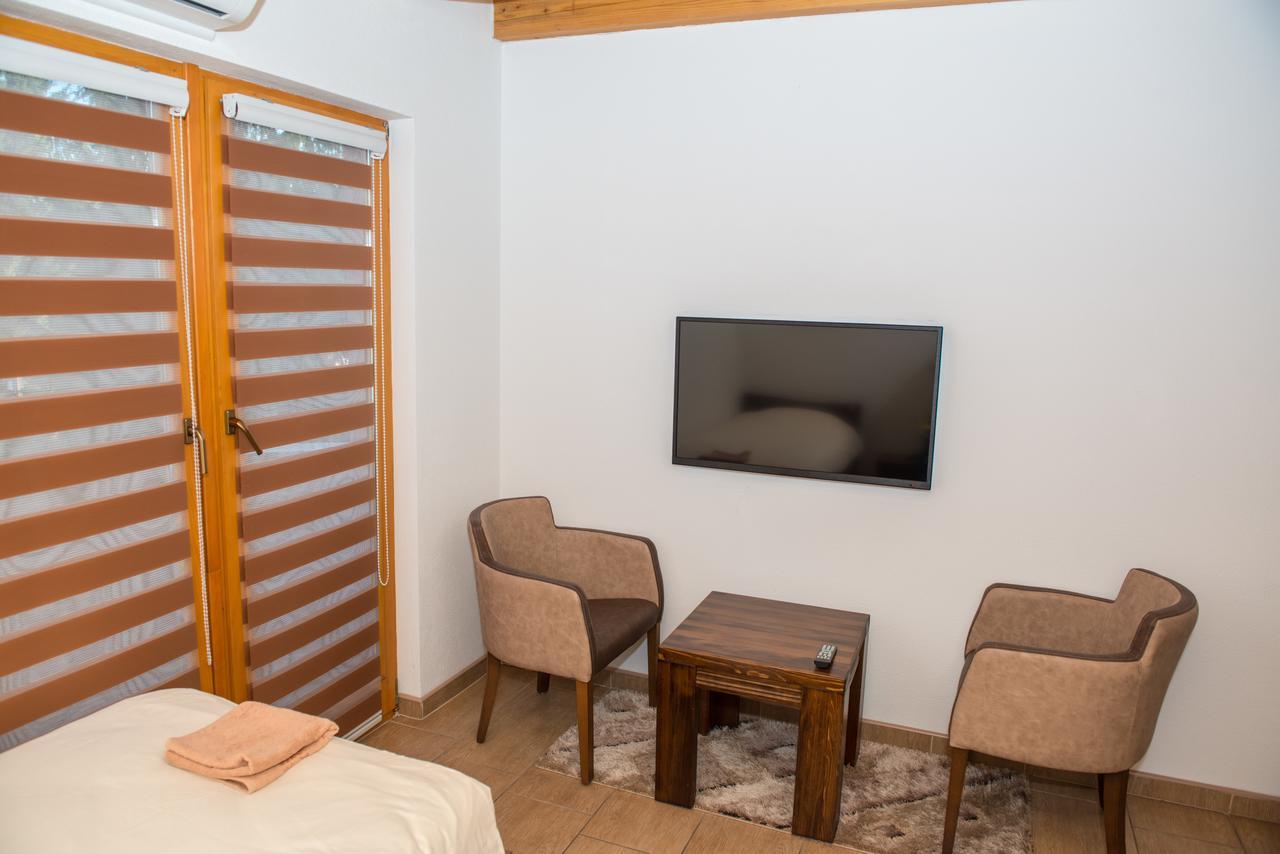 Motel Orhideja Donji Vakuf Exteriér fotografie
